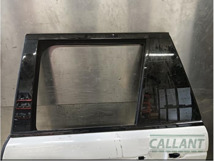 Portier 4Deurs links-achter van een Land Rover Range Rover IV (LG) 5.0 V8 32V Supercharged 2016