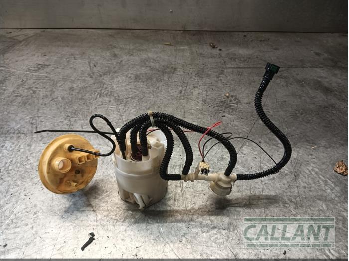 Gebruikte Tank element Pomp Landrover Range Rover Sport (LS) 2.7 TDV6 24V Prijs € 211,75 Inclusief btw aangeboden door Garage Callant