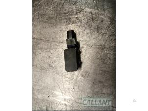 Gebruikte Airbag Sensor Jaguar X-type 2.2 D 16V Prijs € 30,25 Inclusief btw aangeboden door Garage Callant