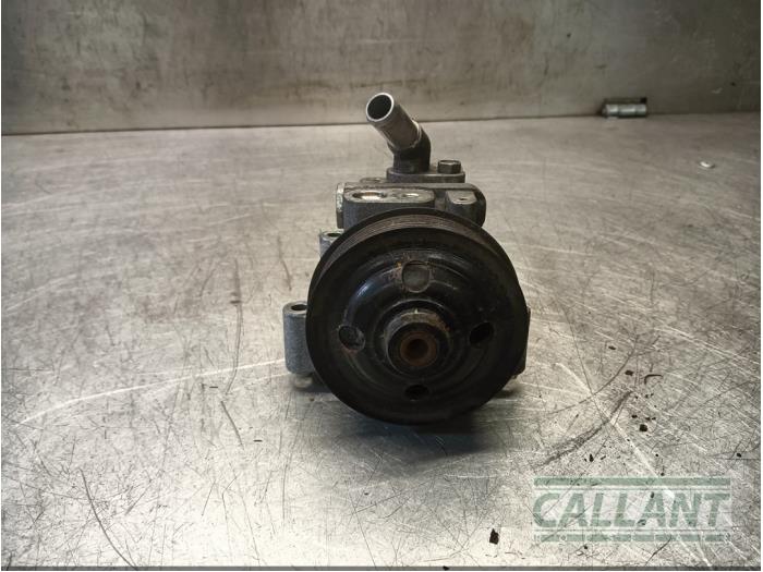 Stuurbekrachtiging Pomp van een Jaguar XF (CC9) 2.2 D 16V 2014