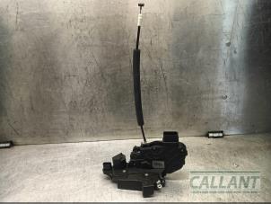 Gebruikte Deurslot Mechaniek 4Deurs rechts-achter Jaguar XF (CC9) 2.2 D 16V Prijs € 90,75 Inclusief btw aangeboden door Garage Callant