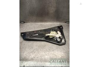 Gebruikte Ruitmechaniek 4Deurs rechts-achter Landrover Range Rover Sport (LS) 3.0 S TDV6 Prijs € 90,75 Inclusief btw aangeboden door Garage Callant