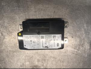 Gebruikte Regelunit Multi Media Jaguar F-type 2.0 Turbo 16V Prijs € 242,00 Inclusief btw aangeboden door Garage Callant