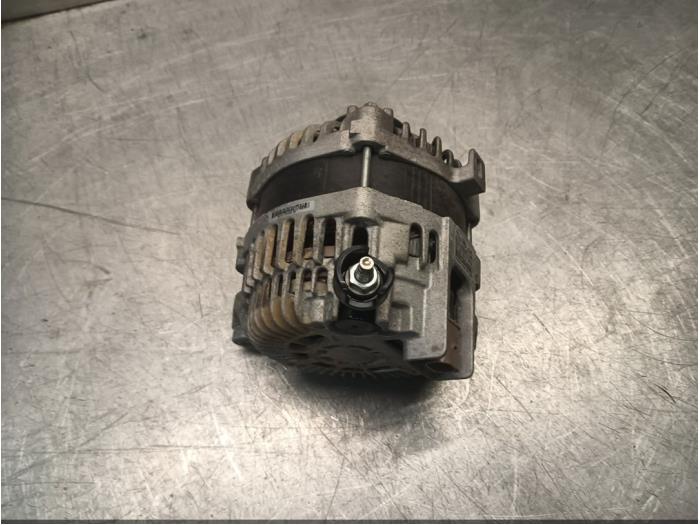 Dynamo van een Jaguar F-type 2.0 Turbo 16V 2019