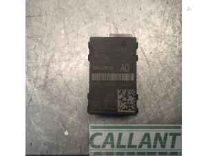 Gebruikte Module bandenspanning Jaguar F-type 2.0 Turbo 16V Prijs € 60,50 Inclusief btw aangeboden door Garage Callant