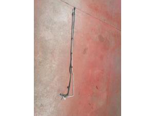 Gebruikte Brandstofleiding Jaguar XE 2.0 240 Turbo 16V Prijs € 48,40 Inclusief btw aangeboden door Garage Callant