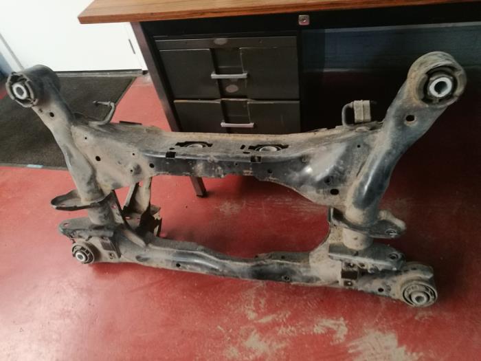Gebruikte Subframe Jaguar XE 2.0 240 Turbo 16V Prijs € 242,00 Inclusief btw aangeboden door Garage Callant