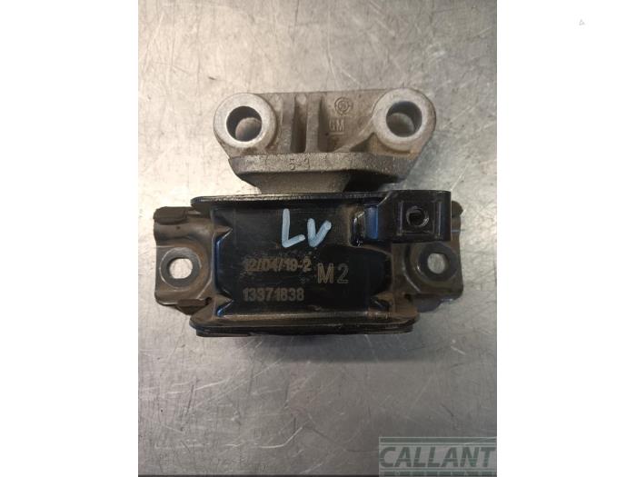 Gebruikte Motorrubber Opel Corsa E 1.4 16V Prijs € 24,20 Inclusief btw aangeboden door Garage Callant
