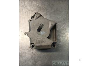 Gebruikte Motorsteun Opel Corsa E 1.4 16V Prijs € 24,20 Inclusief btw aangeboden door Garage Callant