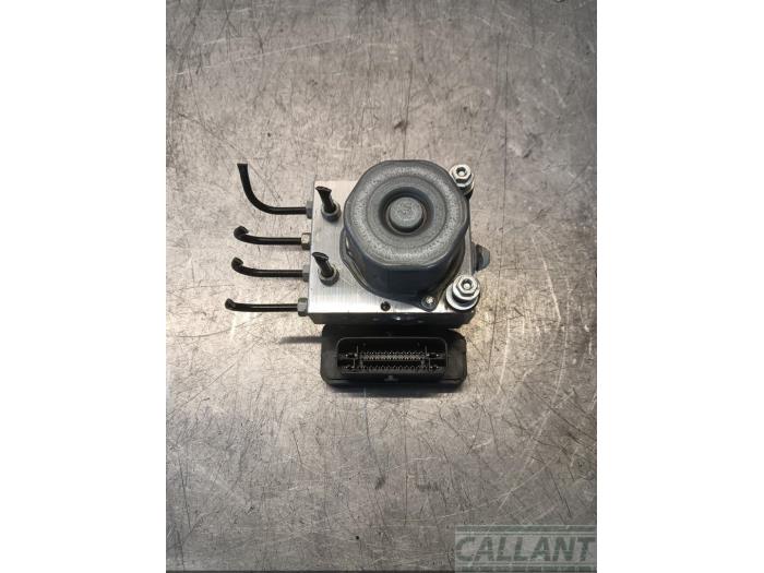 Gebruikte ABS Pomp Opel Corsa E 1.4 16V Prijs € 102,85 Inclusief btw aangeboden door Garage Callant