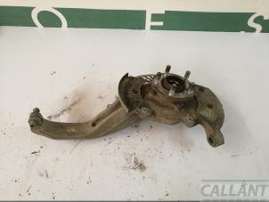 Gebruikte Fusee rechts-voor Jaguar F-Pace 2.0 D 180 16V AWD Prijs € 272,25 Inclusief btw aangeboden door Garage Callant