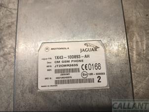 Gebruikte Module Telefoon Jaguar XJ (X350) R 4.2 V8 32V Prijs € 90,75 Inclusief btw aangeboden door Garage Callant
