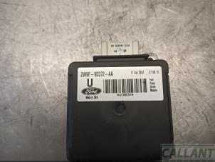 Gebruikte Brandstofpomp module Jaguar XJ (X350) R 4.2 V8 32V Prijs € 139,15 Inclusief btw aangeboden door Garage Callant