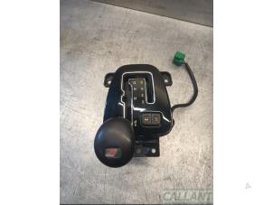 Gebruikte Versnellingspook Jaguar XJ (X350) R 4.2 V8 32V Prijs € 223,85 Inclusief btw aangeboden door Garage Callant