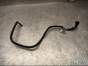 Gebruikte Brandstofleiding Landrover Range Rover Sport (LW) 3.0 D250 MHEV Prijs € 30,25 Inclusief btw aangeboden door Garage Callant