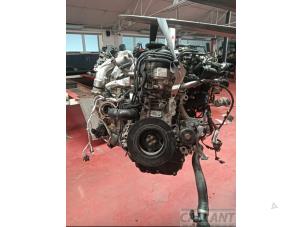 Gebruikte Motor Landrover Defender II 3.0 D200 MHEV Prijs € 11.192,50 Inclusief btw aangeboden door Garage Callant