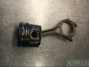 Gebruikte Drijfstang Landrover Range Rover Sport (LS) 2.7 TDV6 24V Prijs € 60,50 Inclusief btw aangeboden door Garage Callant