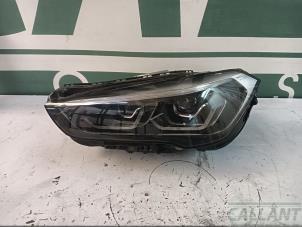 Gebruikte Linker Koplamp BMW X1 (F48) xDrive 25e 1.5 12V TwinPower Turbo Prijs € 907,50 Inclusief btw aangeboden door Garage Callant