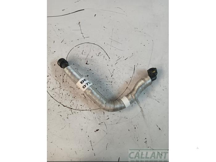 Gebruikte Leiding (diversen) Landrover Defender II 3.0 D200 MHEV Prijs € 36,30 Inclusief btw aangeboden door Garage Callant