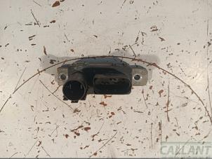 Gebruikte Voorgloei Relais Jaguar F-Pace 2.0 D 180 16V AWD Prijs € 30,25 Inclusief btw aangeboden door Garage Callant