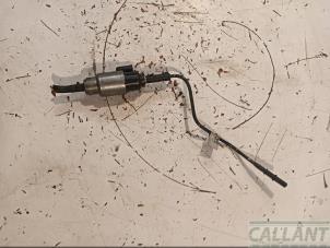 Gebruikte Dieselpomp Jaguar XJ (X350) 2.7d V6 24V Prijs € 90,75 Inclusief btw aangeboden door Garage Callant