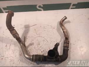 Gebruikte Intercooler Buis Jaguar XJ (X350) 2.7d V6 24V Prijs € 121,00 Inclusief btw aangeboden door Garage Callant