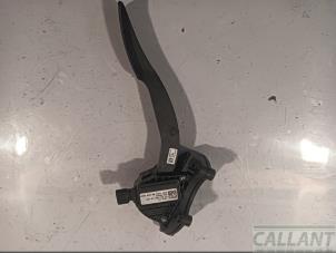 Gebruikte Gaspedaal Landrover Defender II 3.0 D200 MHEV Prijs € 127,05 Inclusief btw aangeboden door Garage Callant