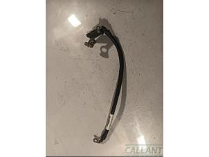 Gebruikte Accupool Landrover Defender II 3.0 D200 MHEV Prijs € 66,55 Inclusief btw aangeboden door Garage Callant