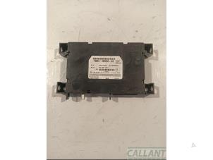 Gebruikte Bluetooth module Jaguar XJ (X350) 2.7d V6 24V Prijs € 121,00 Inclusief btw aangeboden door Garage Callant