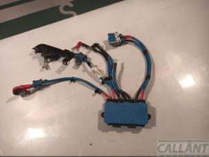 Gebruikte Accupool Landrover Defender II 3.0 D200 MHEV Prijs € 163,35 Inclusief btw aangeboden door Garage Callant