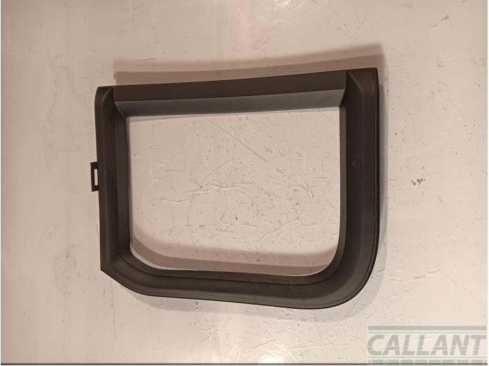 Gebruikte Diversen Landrover Defender II 3.0 D200 MHEV Prijs € 36,30 Inclusief btw aangeboden door Garage Callant
