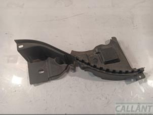 Gebruikte Kunstof diversen BMW X1 (F48) xDrive 25e 1.5 12V TwinPower Turbo Prijs € 18,15 Inclusief btw aangeboden door Garage Callant