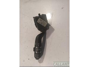 Gebruikte Pinker Schakelaar Jaguar XJ (X350) 2.7d V6 24V Prijs € 102,85 Inclusief btw aangeboden door Garage Callant