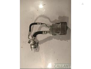 Gebruikte Airco deel (div) Landrover Velar Prijs € 139,15 Inclusief btw aangeboden door Garage Callant