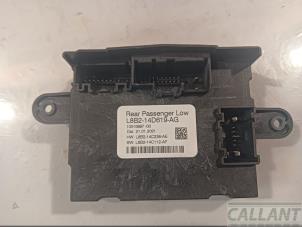 Gebruikte Deur module Landrover Velar Prijs € 66,55 Inclusief btw aangeboden door Garage Callant