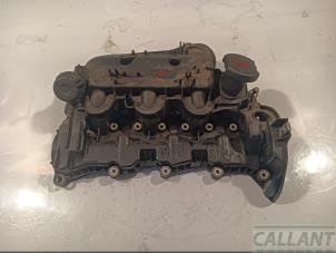 Gebruikte Kleppendeksel Jaguar XJ (X350) 2.7d V6 24V Prijs € 90,75 Inclusief btw aangeboden door Garage Callant