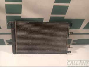 Gebruikte Airco Condensor Jaguar XF (CC9) 3.0 S D V6 24V Prijs € 90,75 Inclusief btw aangeboden door Garage Callant