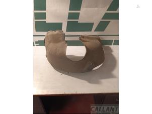 Gebruikte Modderkuip Landrover Freelander II 2.2 td4 16V Prijs € 60,50 Inclusief btw aangeboden door Garage Callant