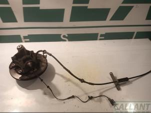 Gebruikte Asschenkel rechts-achter Landrover Freelander II 2.2 td4 16V Prijs € 151,25 Inclusief btw aangeboden door Garage Callant