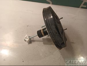 Gebruikte Rembekrachtiger Volkswagen Golf VII Variant (AUVV) 1.4 TSI BlueMotion Technology 125 16V Prijs € 66,55 Inclusief btw aangeboden door Garage Callant