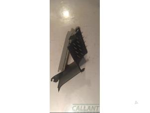 Gebruikte Kunstof diversen Volkswagen Golf VII Variant (AUVV) 1.4 TSI BlueMotion Technology 125 16V Prijs € 18,15 Inclusief btw aangeboden door Garage Callant