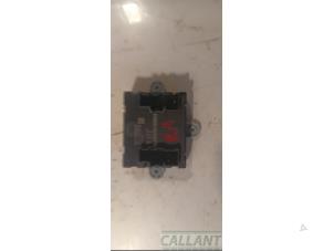 Gebruikte Deur module Landrover Discovery Sport (LC) 1.5 P300e 12V AWD Prijs € 66,55 Inclusief btw aangeboden door Garage Callant