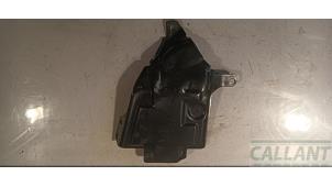 Gebruikte Steun (diversen) Landrover Discovery Sport (LC) 1.5 P300e 12V AWD Prijs € 30,25 Inclusief btw aangeboden door Garage Callant