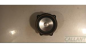 Gebruikte Speaker Landrover Range Rover III (LM) 3.6 TDV8 32V Prijs € 60,50 Inclusief btw aangeboden door Garage Callant