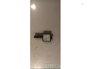 Gebruikte Antenne bandenspanning Landrover Range Rover III (LM) 3.6 TDV8 32V Prijs € 30,25 Inclusief btw aangeboden door Garage Callant