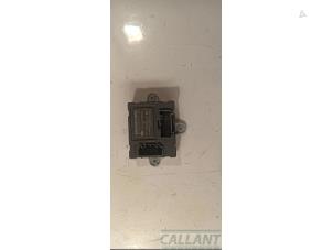 Gebruikte Deur module Landrover Range Rover III (LM) 3.6 TDV8 32V Prijs € 30,25 Inclusief btw aangeboden door Garage Callant