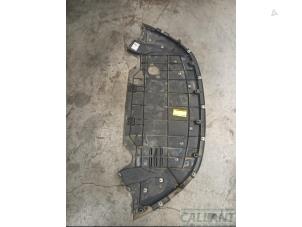 Gebruikte Bumper onderplaat Jaguar XK Convertible 4.2 V8 32V Prijs € 211,75 Inclusief btw aangeboden door Garage Callant