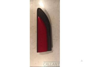 Gebruikte Spatbord Lijst Landrover Discovery Sport (LC) 1.5 P300e 12V AWD Prijs € 60,50 Inclusief btw aangeboden door Garage Callant