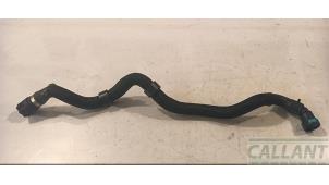 Gebruikte Slang (diversen) Landrover Discovery Sport (LC) 1.5 P300e 12V AWD Prijs € 30,25 Inclusief btw aangeboden door Garage Callant