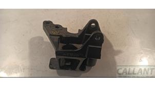 Gebruikte Motorrubber Landrover Discovery Sport (LC) 1.5 P300e 12V AWD Prijs € 66,55 Inclusief btw aangeboden door Garage Callant